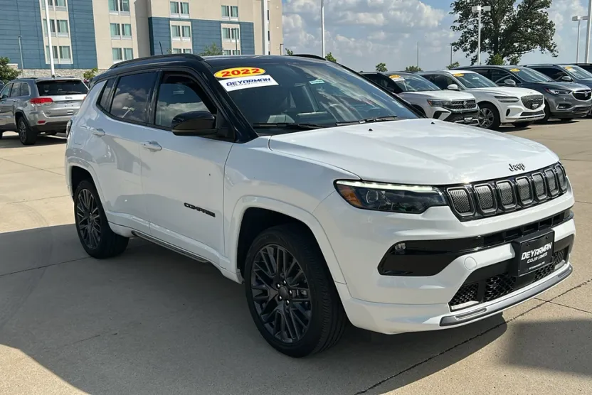 2022 Jeep Compass High Altitude photo 1