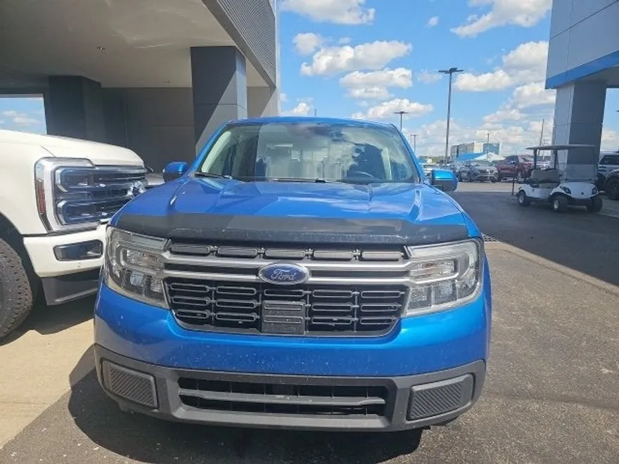 2022 Ford Maverick Lariat photo 1