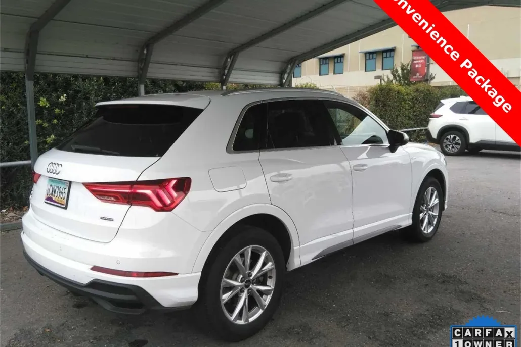 2024 Audi Q3 S line Premium photo 1