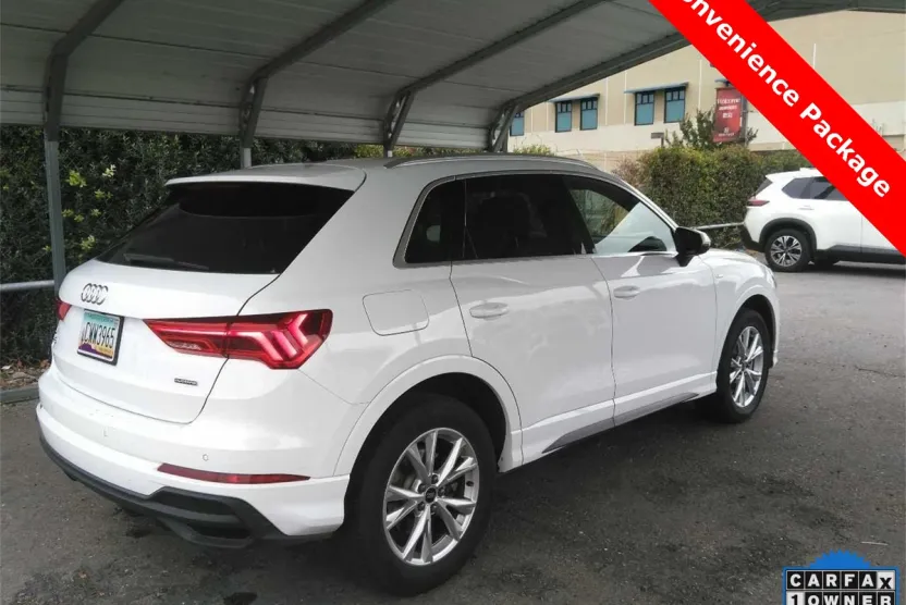 2024 Audi Q3 S line Premium photo 1