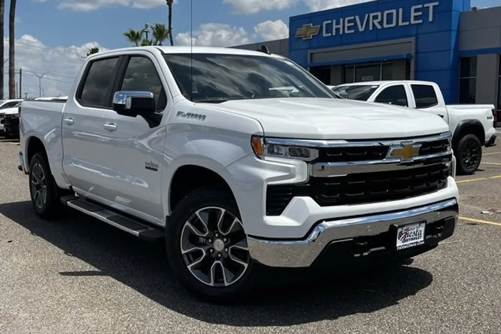 2026 Chevrolet Silverado 1500 LT photo 1