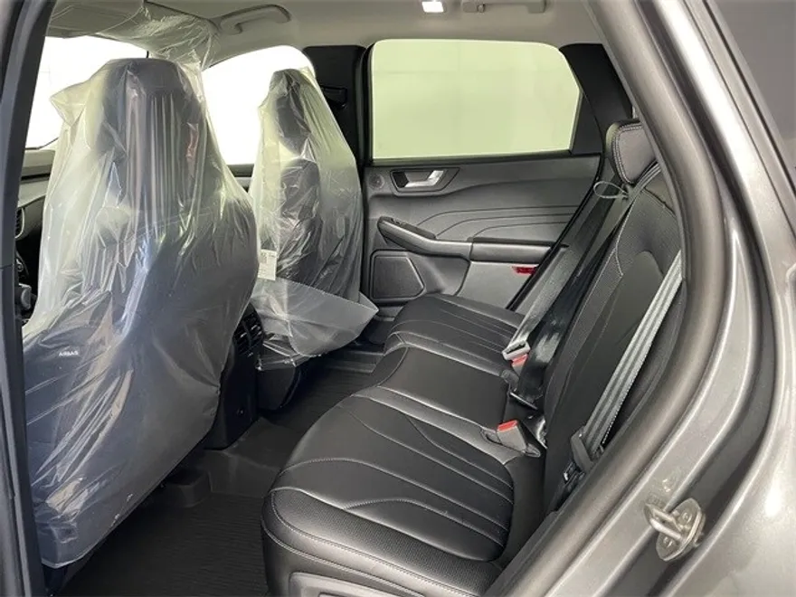2025 Ford Escape Base photo 1