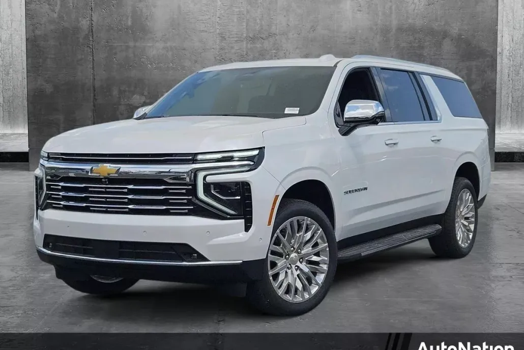 2025 Chevrolet Suburban Premier photo 1