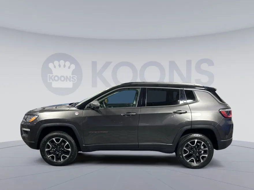 2020 Jeep Compass Trailhawk photo 1