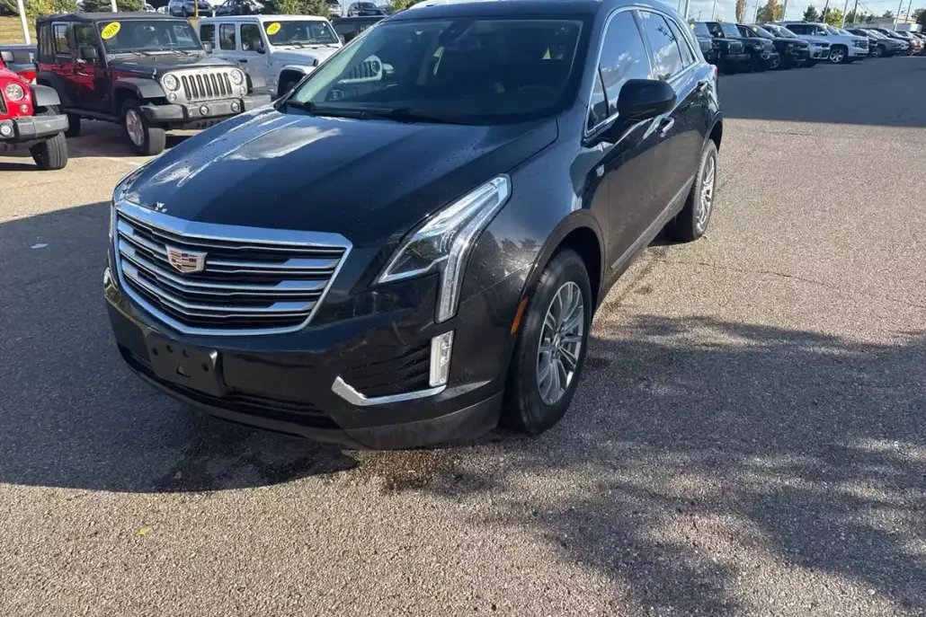 2018 Cadillac XT5 Luxury photo 1