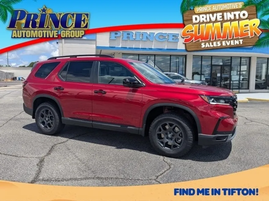 2025 Honda Pilot TrailSport photo 1