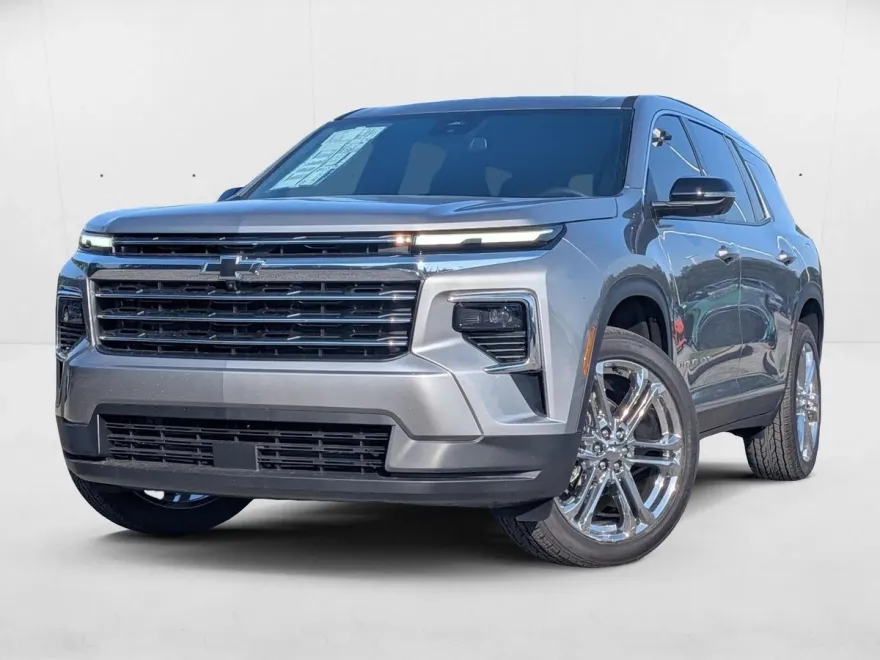 2025 Chevrolet Traverse 1LT photo 1