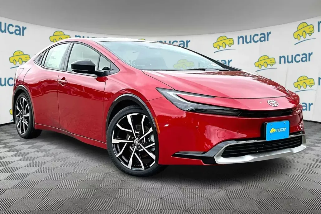 2025 Toyota Prius Plug-in Hybrid XSE photo 1