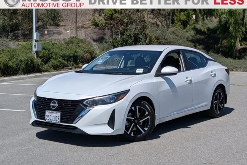 2025 Nissan Sentra SV photo 1