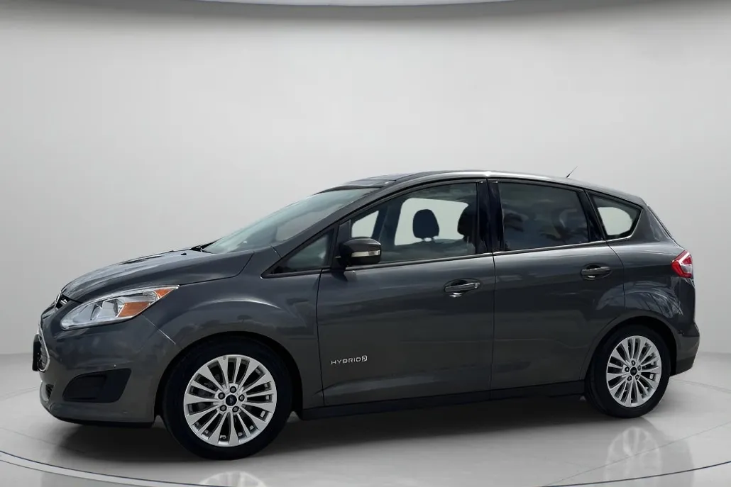 2017 Ford C-Max Hybrid SE photo 1