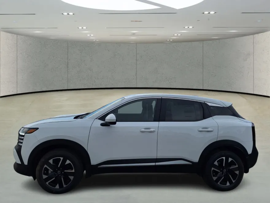 2025 Nissan Kicks SV photo 1