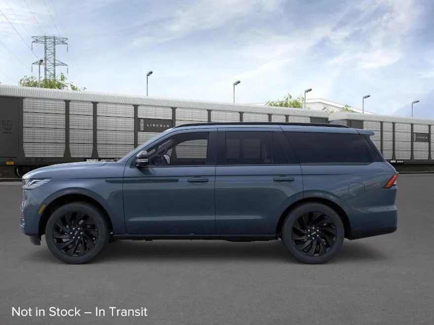 2025 Lincoln Navigator Reserve photo 1