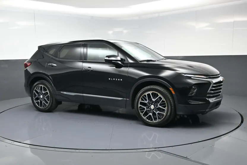 2024 Chevrolet Blazer Premier photo 1