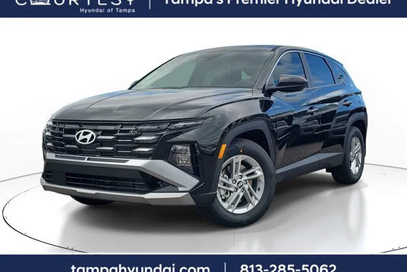 2026 Hyundai Tucson SE photo 1