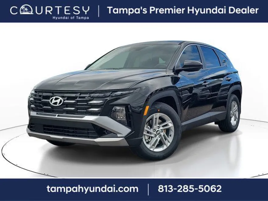 2026 Hyundai Tucson SE photo 1