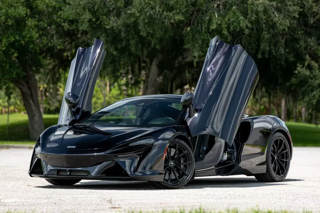 2024 Mclaren ARTURA photo 1