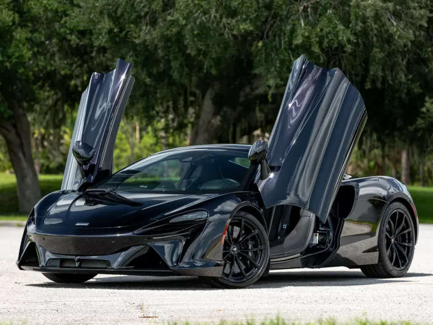 2024 Mclaren ARTURA photo 1