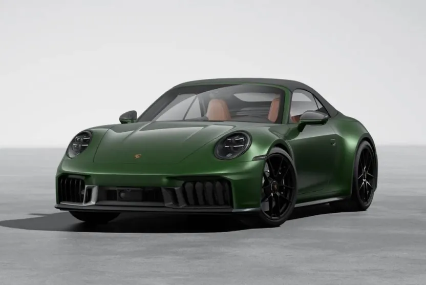 2026 Porsche 911 4 GTS photo 1