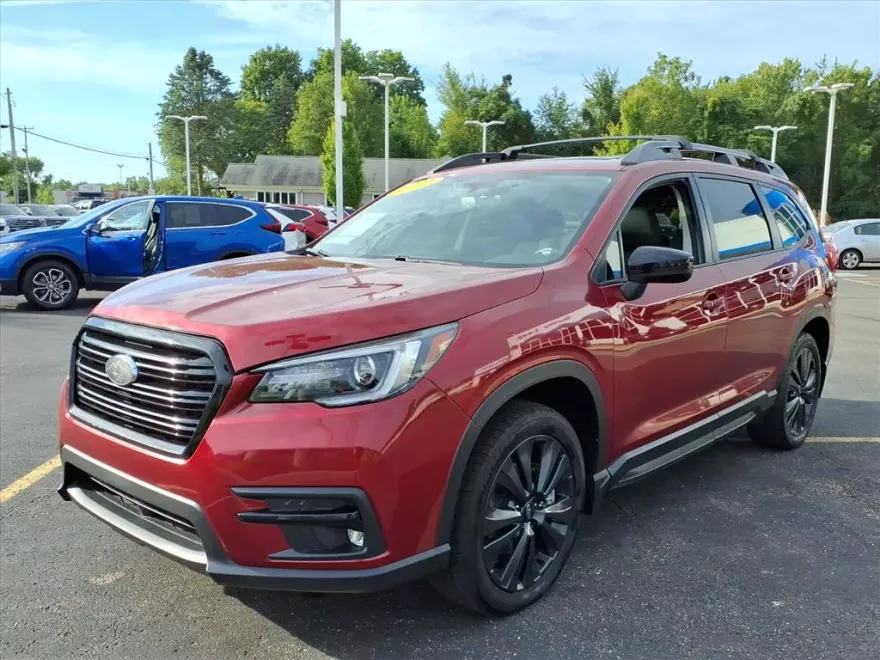 2022 Subaru Ascent Onyx Edition photo 1