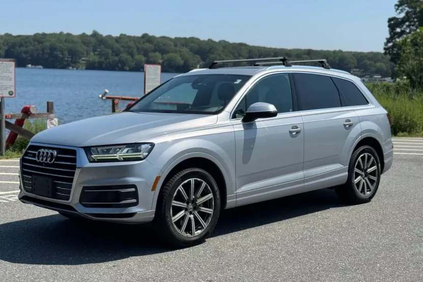 2017 Audi Q7 3.0T Prestige photo 1