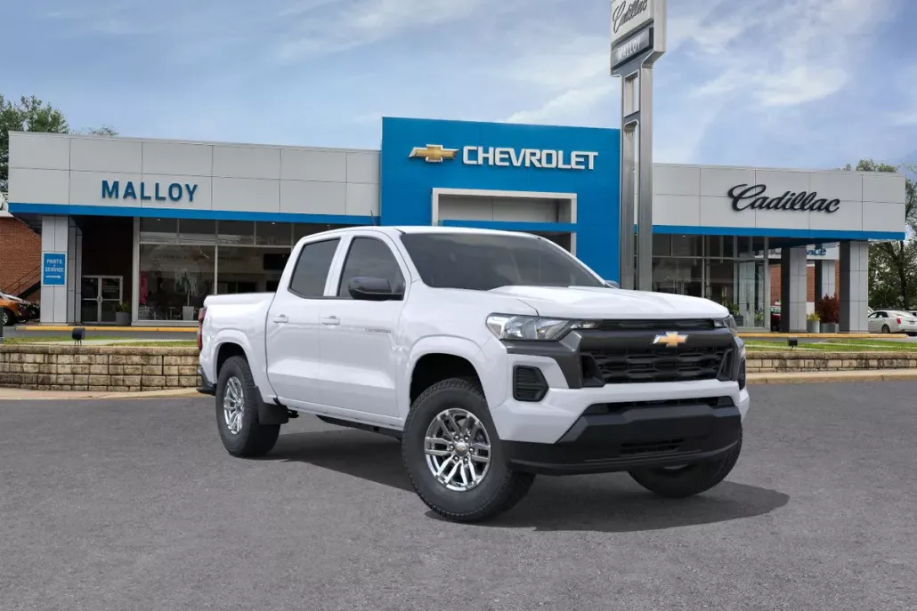 2025 Chevrolet Colorado Work Truck LT photo 1