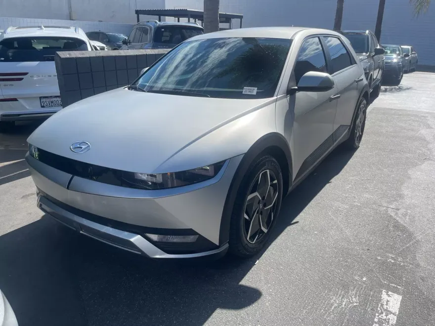 2023 Hyundai Ioniq 5 SEL photo 1