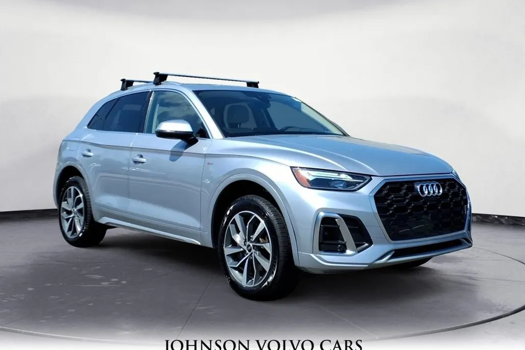 2024 Audi Q5 45 S line Premium photo 1