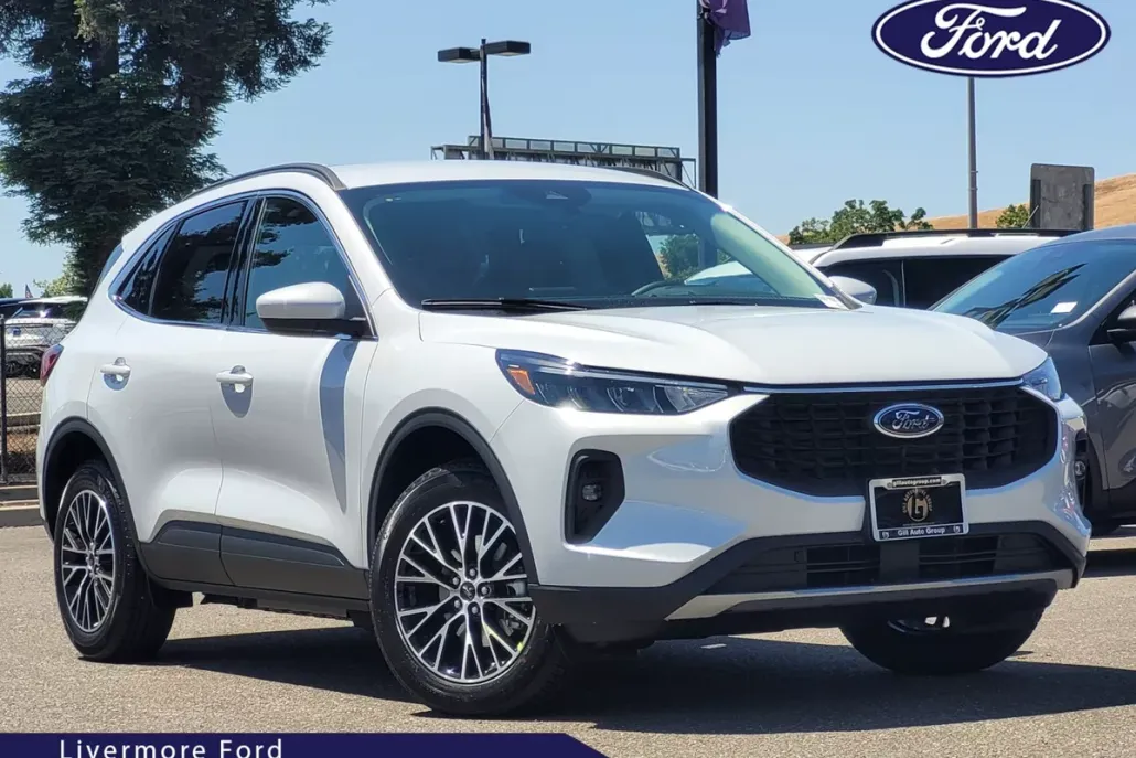 2025 Ford Escape Base photo 1