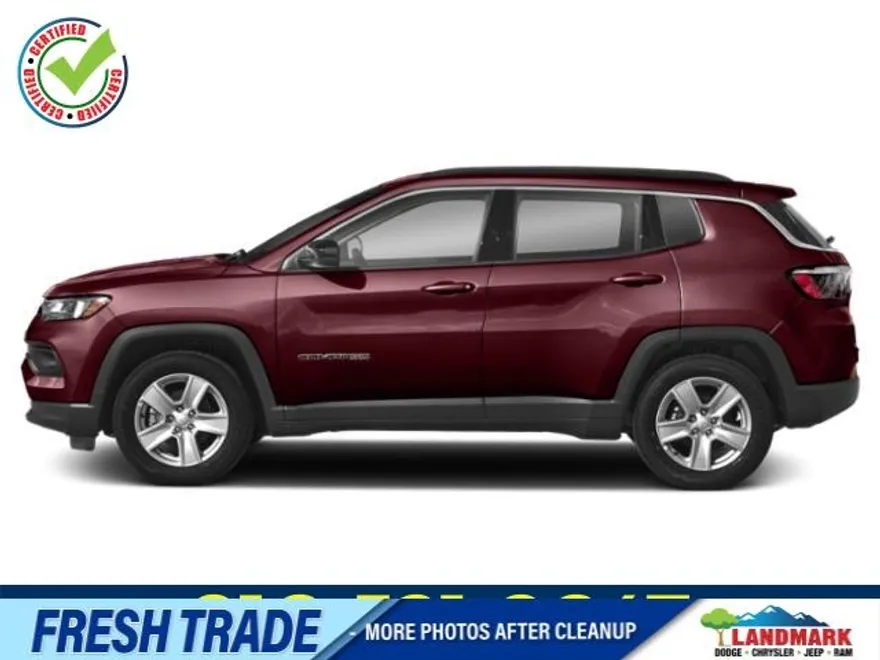 2022 Jeep Compass Latitude Sport photo 1