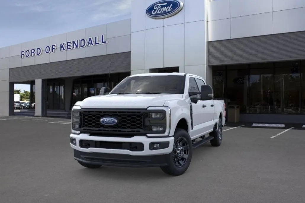 2025 Ford F-250 XL photo 1