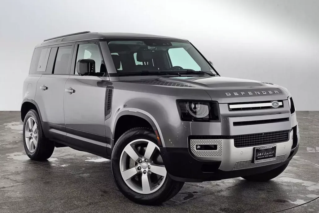 2024 Land Rover Defender S photo 1