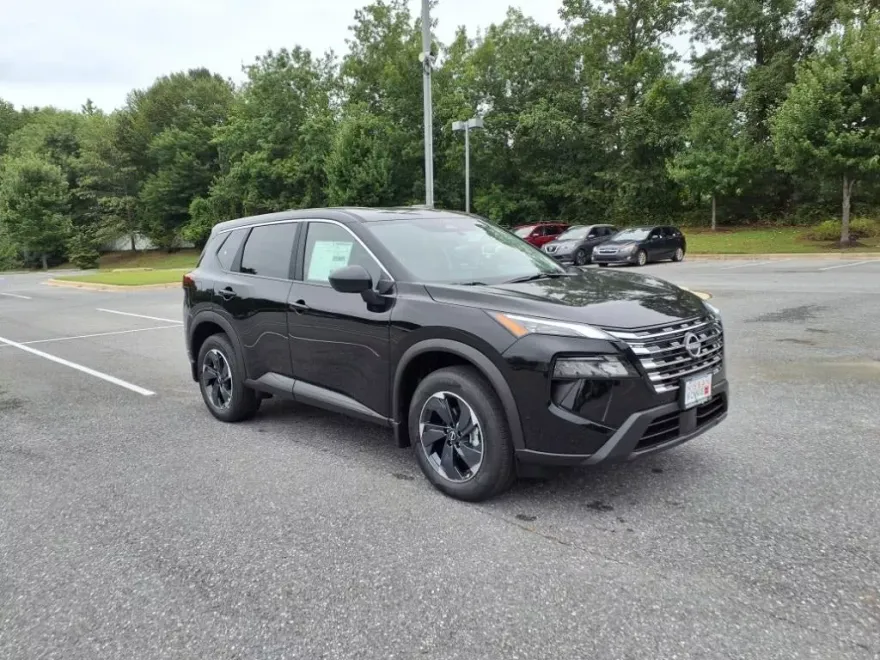 2026 Nissan Rogue SV photo 1