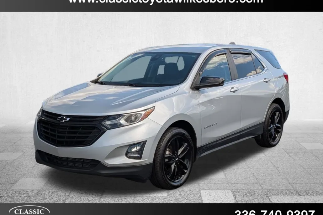 2021 Chevrolet Equinox LT photo 1