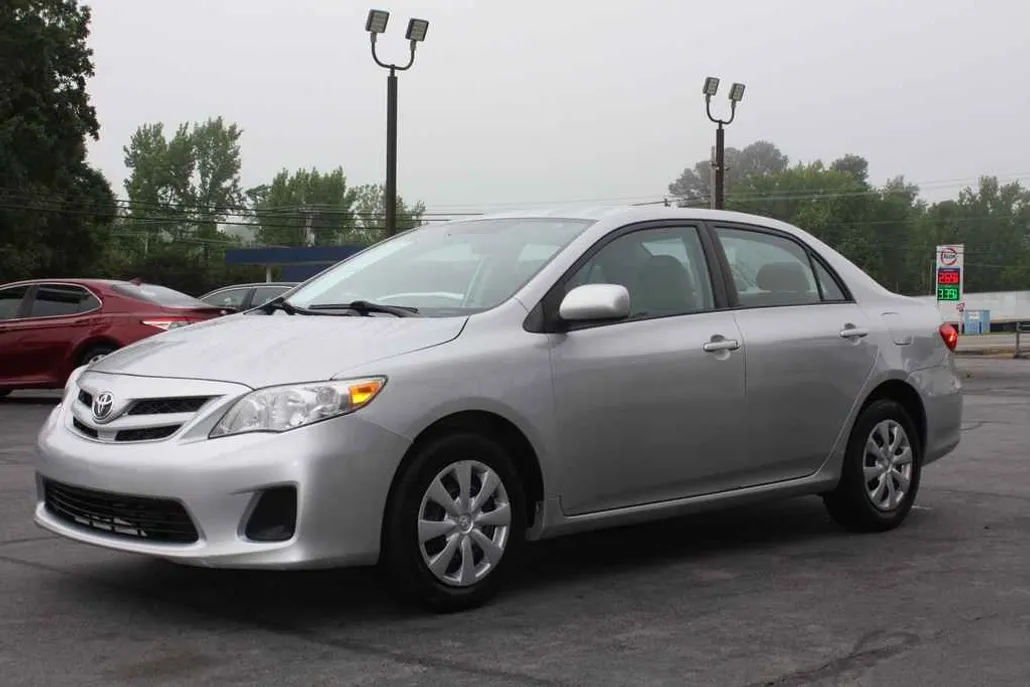 2011 Toyota Corolla S photo 1