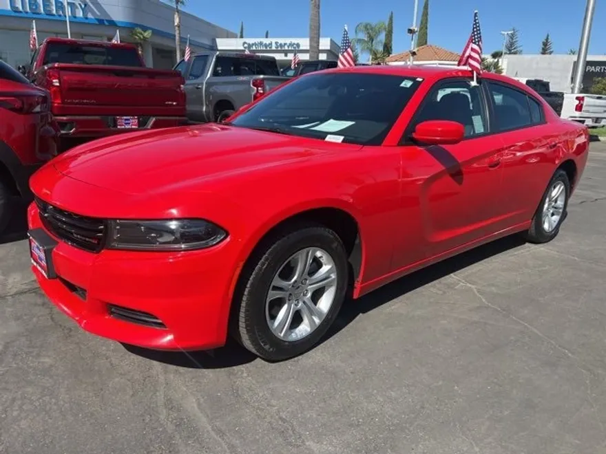 2022 Dodge Charger SXT photo 1