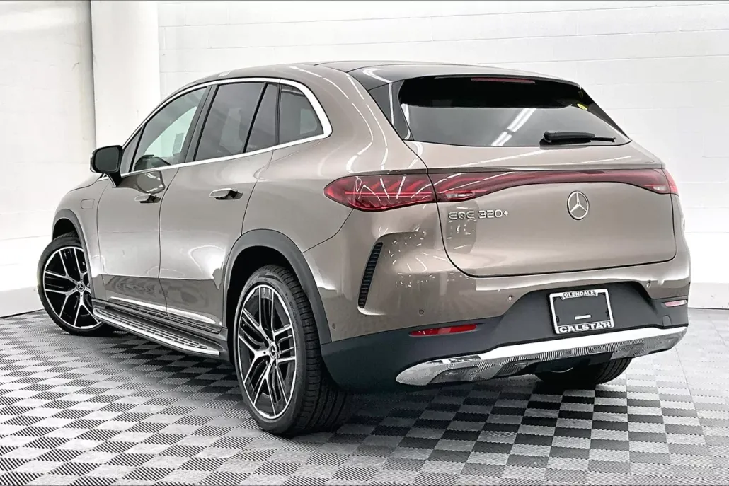 2026 Mercedes Benz EQE SUV photo 1