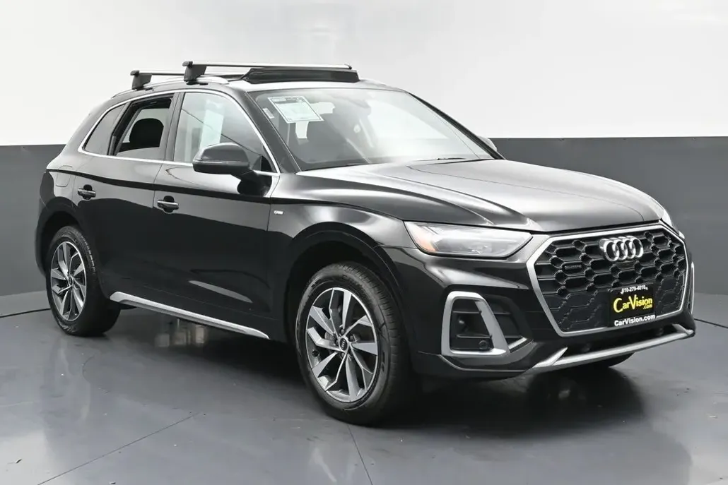2023 Audi Q5 45 S line Premium photo 1