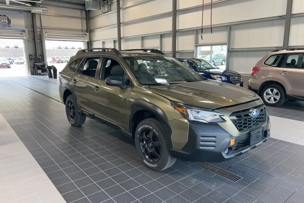 2023 Subaru Outback Wilderness photo 1