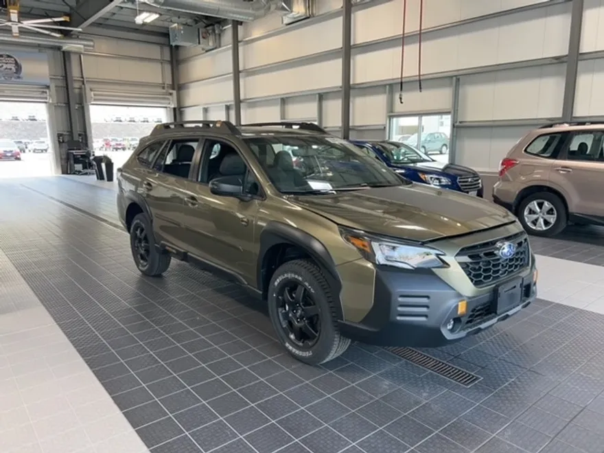 2023 Subaru Outback Wilderness photo 1