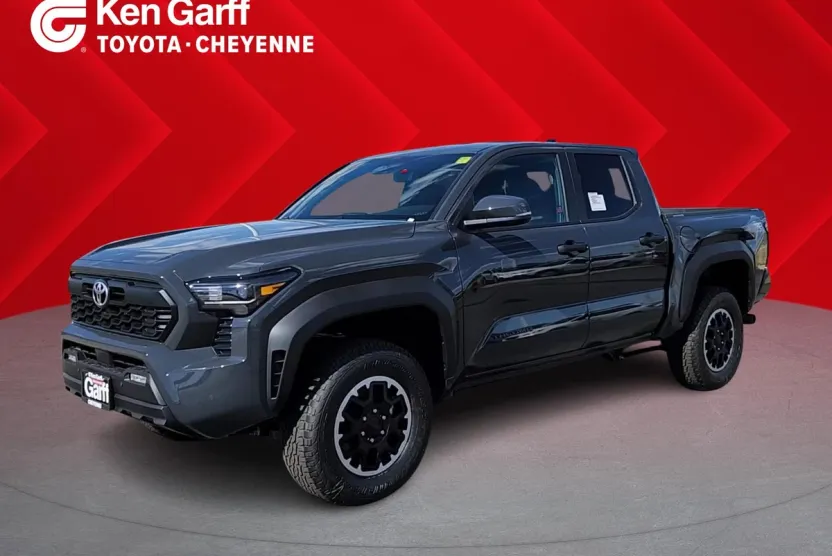 2025 Toyota Tacoma TRD Off-Road photo 1