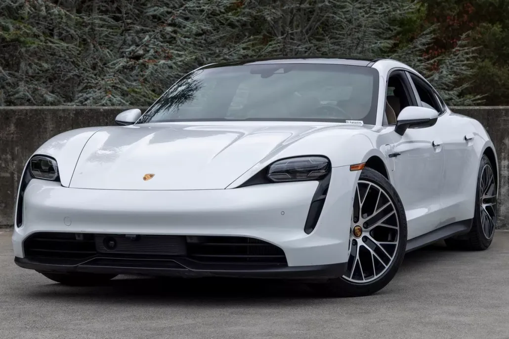 2020 Porsche Taycan 4S photo 1