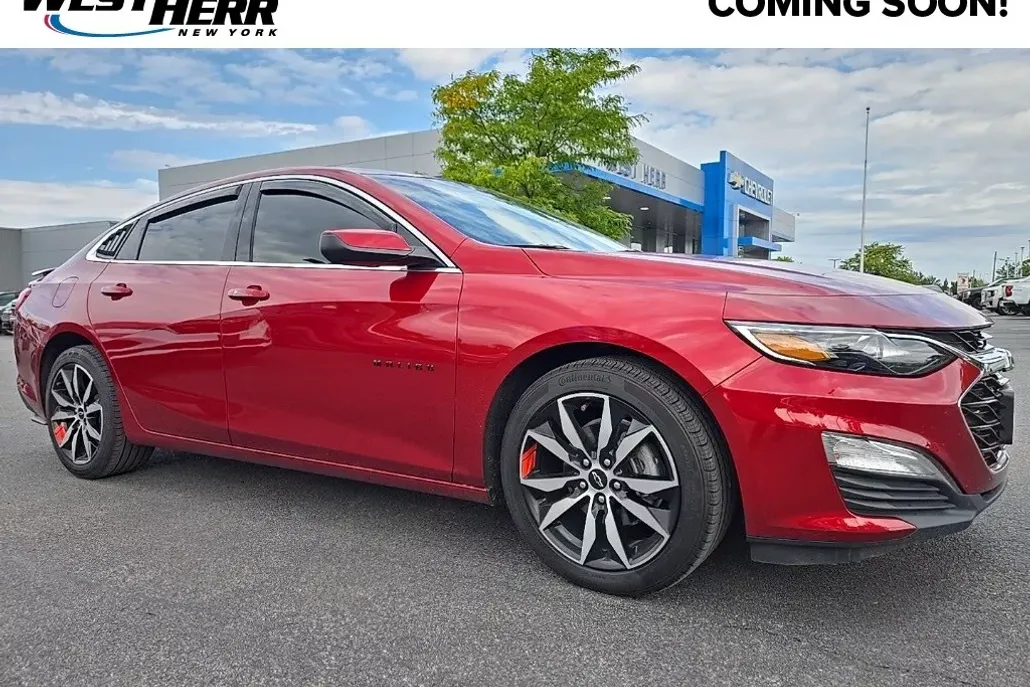 2024 Chevrolet Malibu RS photo 1