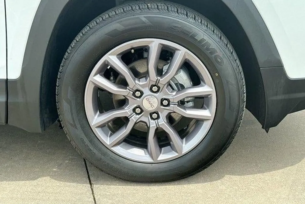 2023 Gmc Terrain SLT photo 1