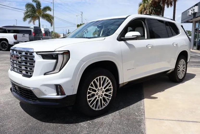 2026 Gmc Acadia Denali photo 1