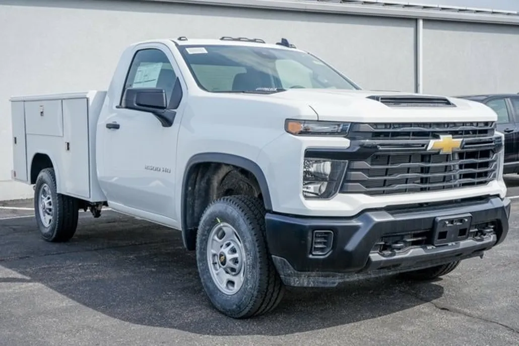 2025 Chevrolet Silverado 2500HD photo 1
