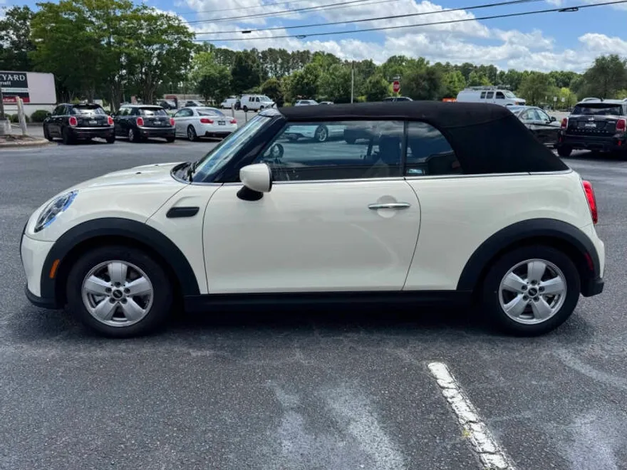 2022 Mini Cooper Convertible photo 1