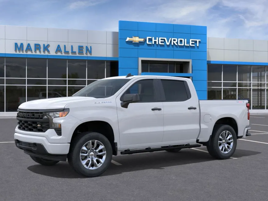 2026 Chevrolet Silverado 1500 Custom photo 1
