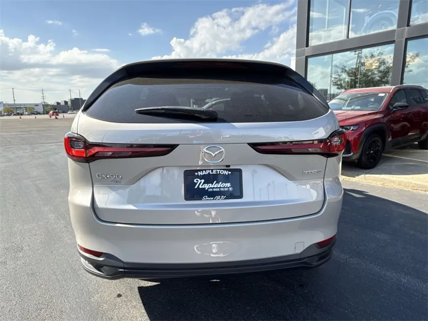 2024 Mazda CX-90 Preferred photo 1