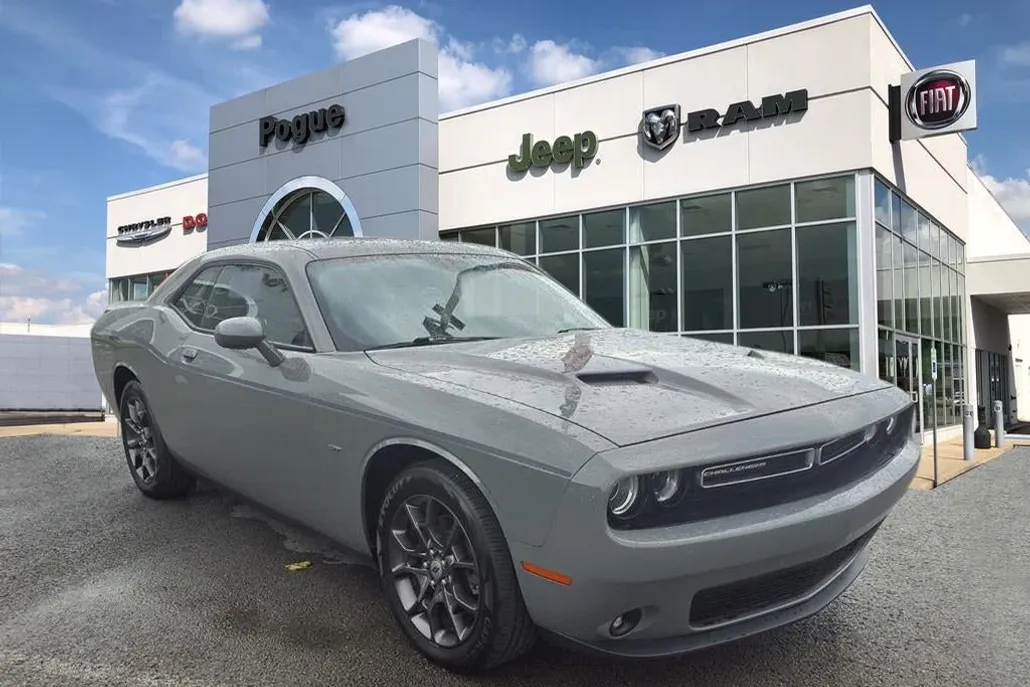 2018 Dodge Challenger GT AWD photo 1