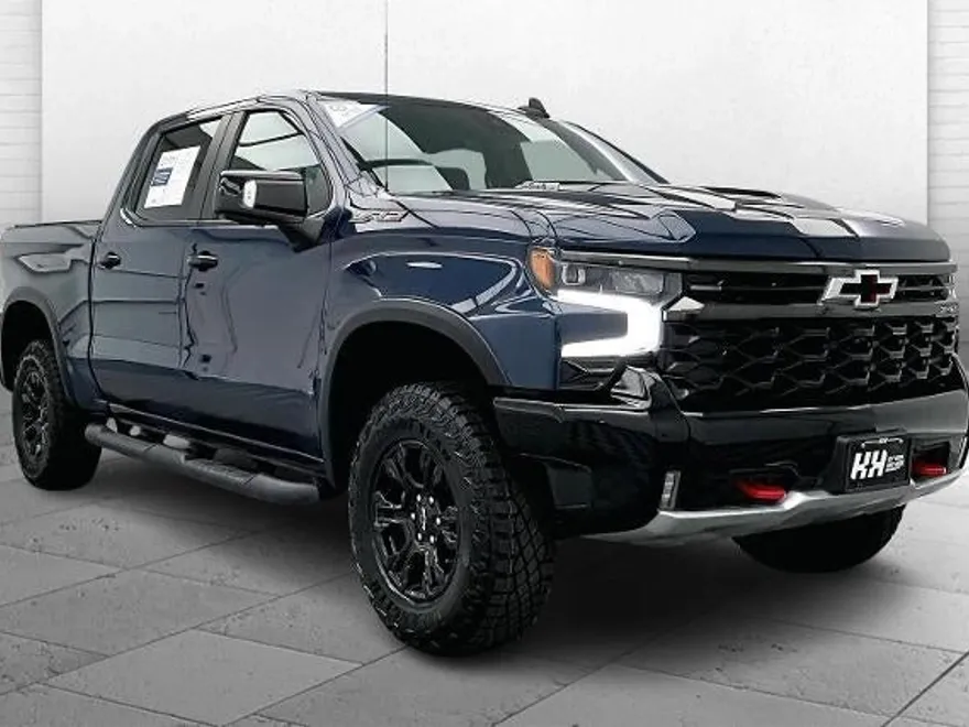 2023 Chevrolet Silverado 1500 ZR2 photo 1